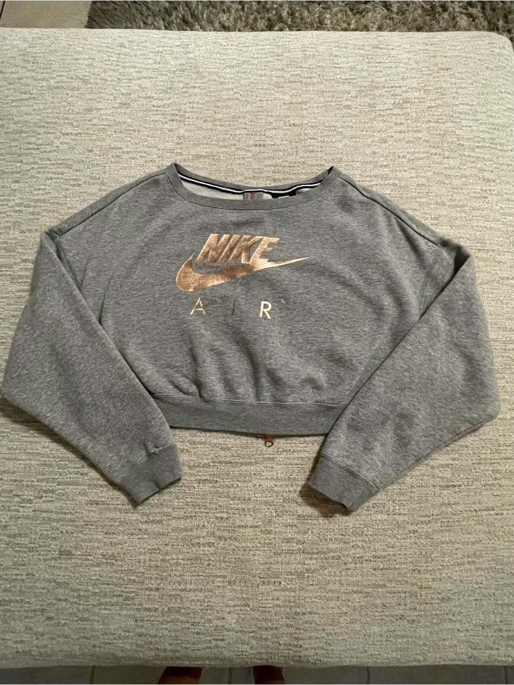 Nike Women's Gray Cropped Sweatshirt with Gold Logo - Picture 15 of 15